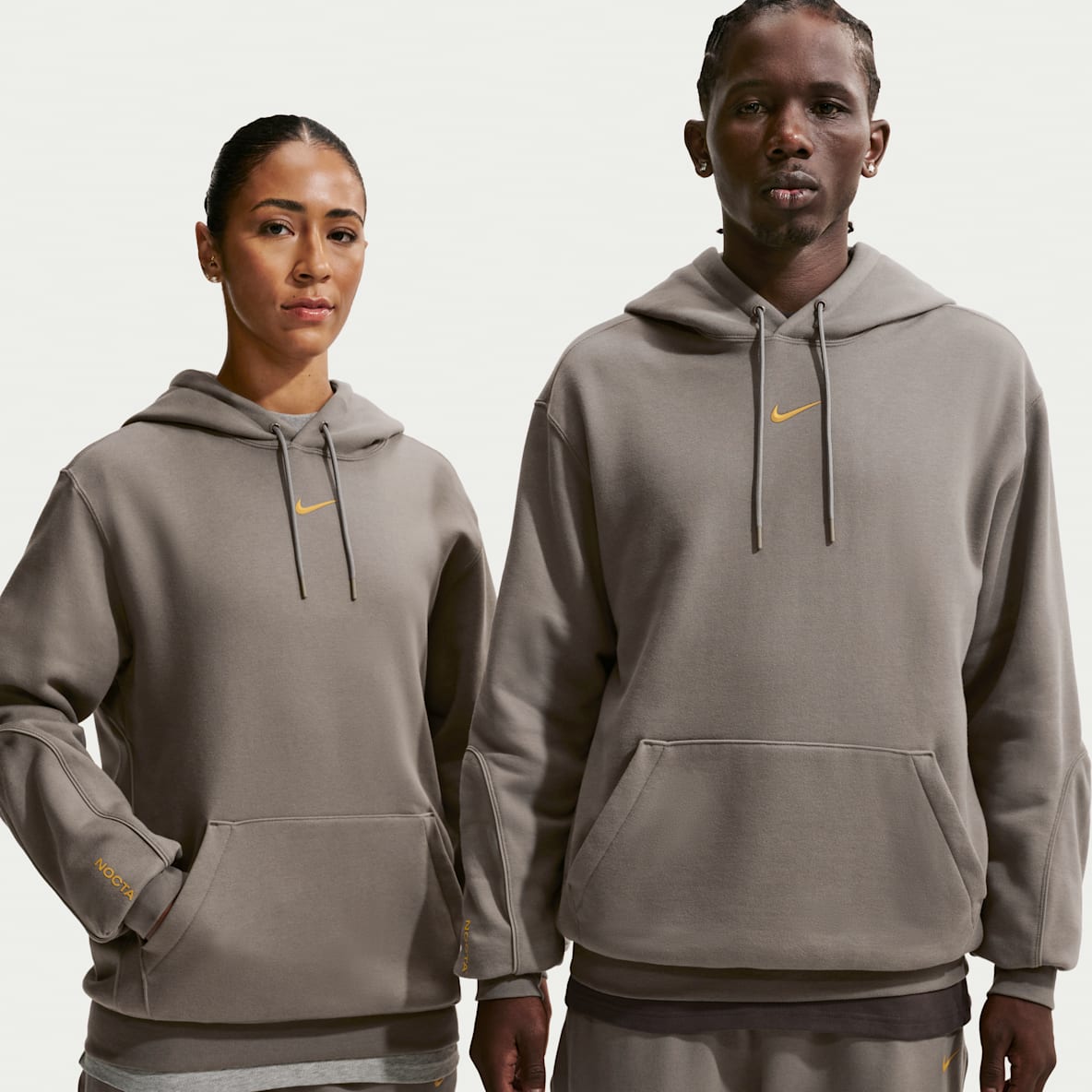 ナイキラボ　パーカー　nike lab　hoodie　DA0316  完売品  XLサイズ ナイキラボ パーカー nike lab hoodie DA0316 完売品 XLサイズ 【公式
